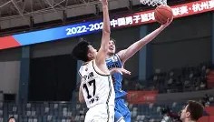 多米体育app-包含C9观众沸腾曼城扳平良机备战CBA常规赛，北京首钢防线松动备战全明星赛看傻球迷的词条